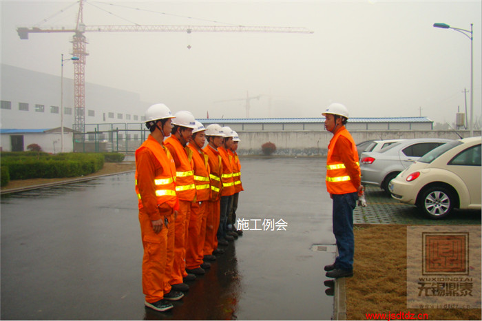 精密設(shè)備搬運(yùn) 精密設(shè)備搬運(yùn)